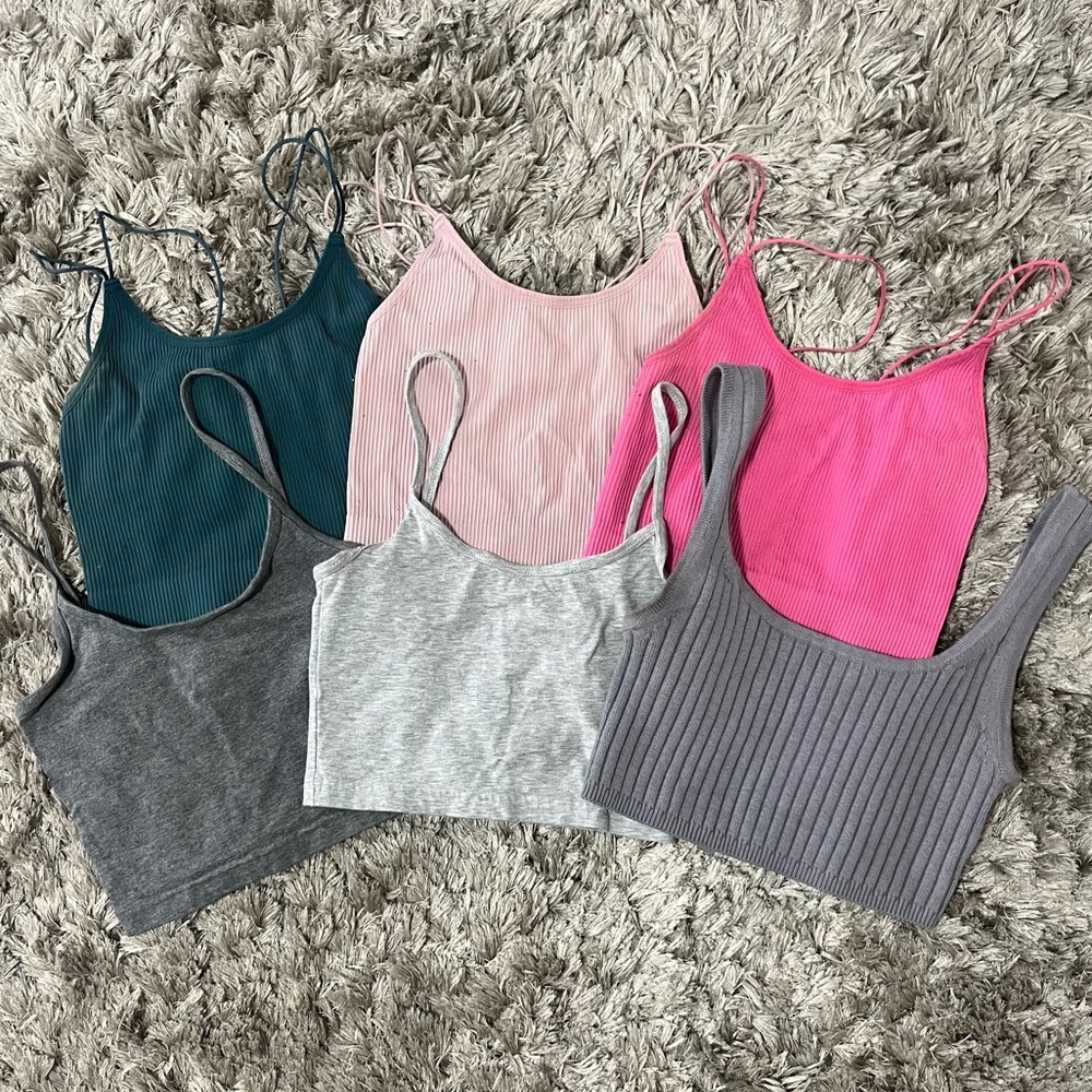 Aritzia Tank Top Bundle
